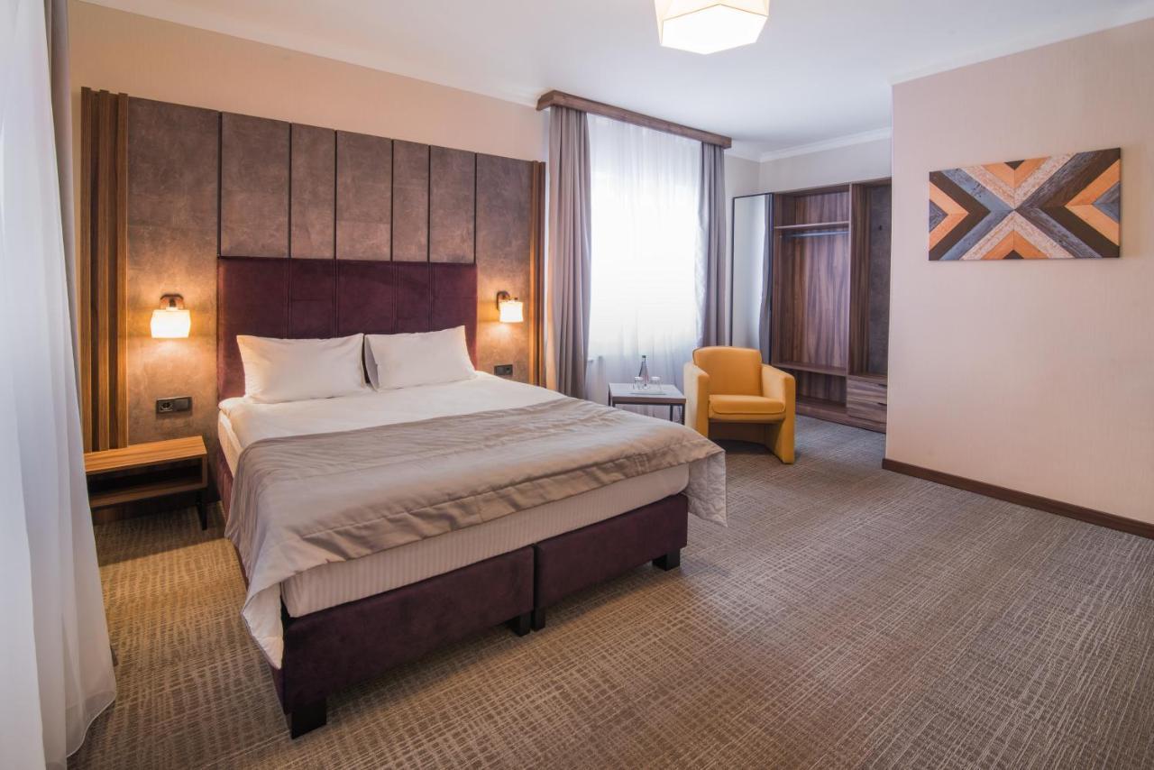 Байків Hotel Baykovtsy Ngoại thất bức ảnh