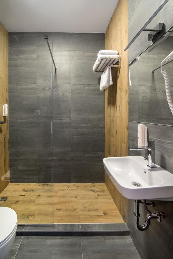 Байків Hotel Baykovtsy Ngoại thất bức ảnh
