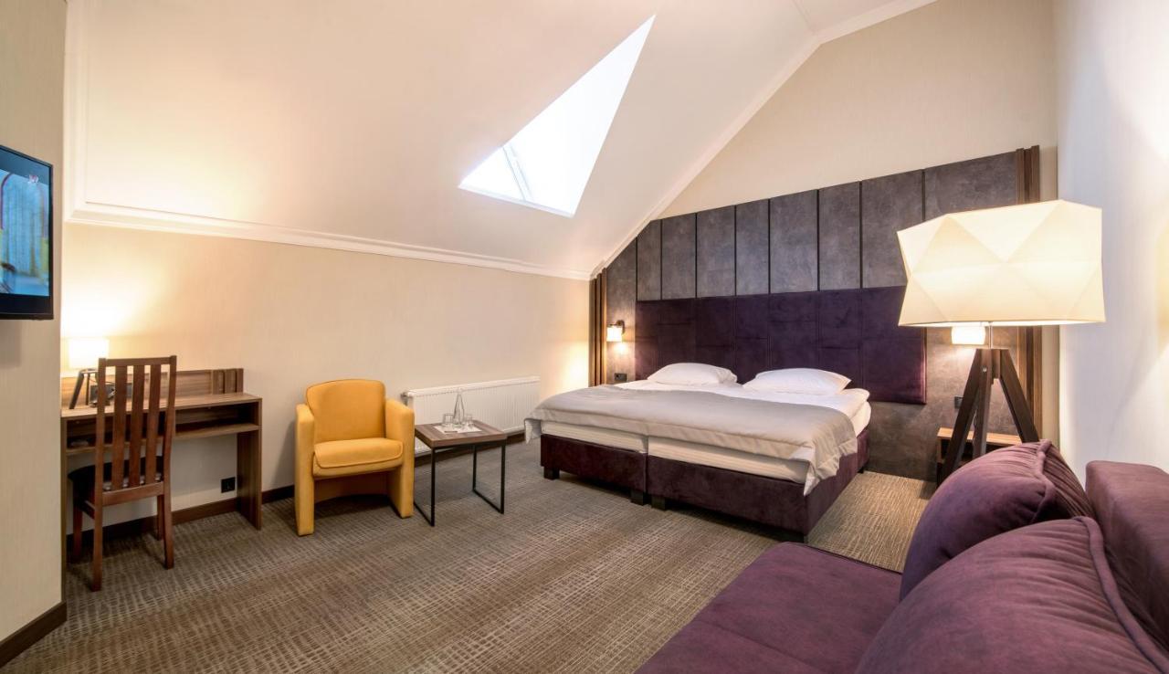 Байків Hotel Baykovtsy Ngoại thất bức ảnh