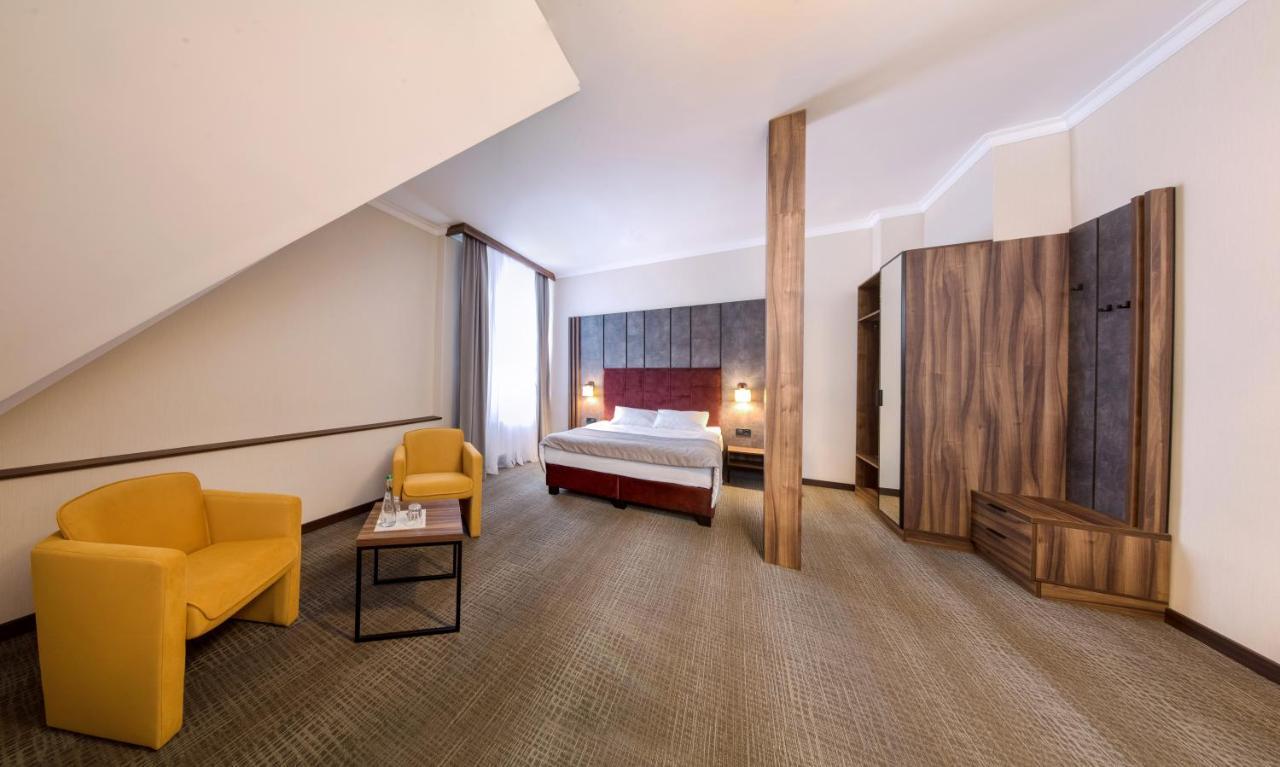 Байків Hotel Baykovtsy Ngoại thất bức ảnh