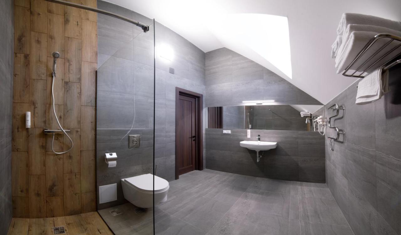 Байків Hotel Baykovtsy Ngoại thất bức ảnh